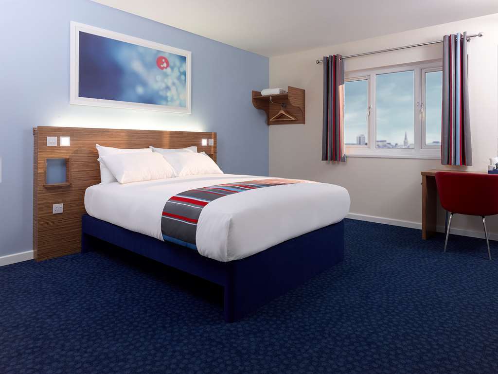 Travelodge Colwyn Bay Old Colwyn Zimmer foto