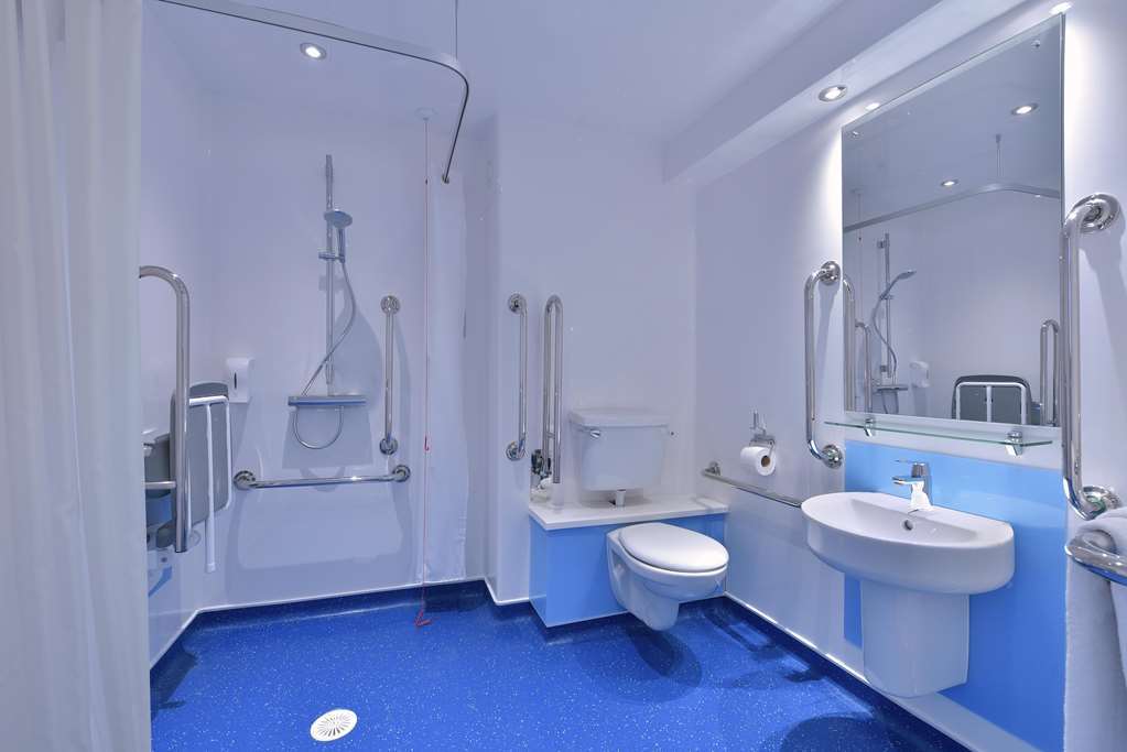 Travelodge Colwyn Bay Old Colwyn Zimmer foto